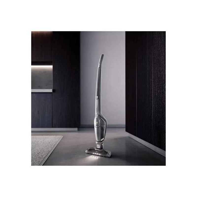 جارو شارژی آاگ AEG مدل CX7-35TM 3 جارو شارژی آاگ AEG مدل CX7-35TM
