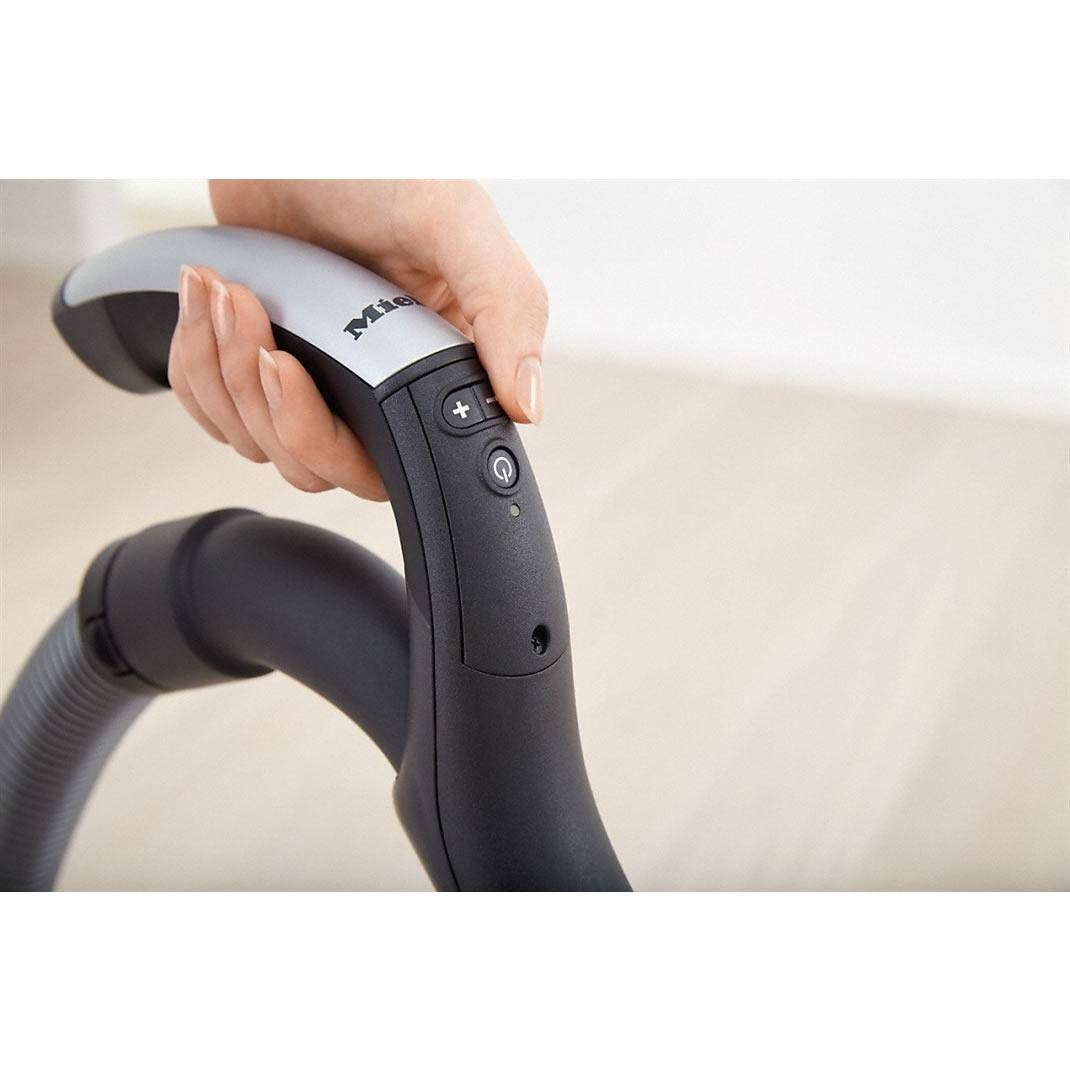 جاروبرقی میله MIELE سری CX1 مدل Comfort Blizzard 5 جاروبرقی میله MIELE سری CX1 مدل Comfort Blizzard