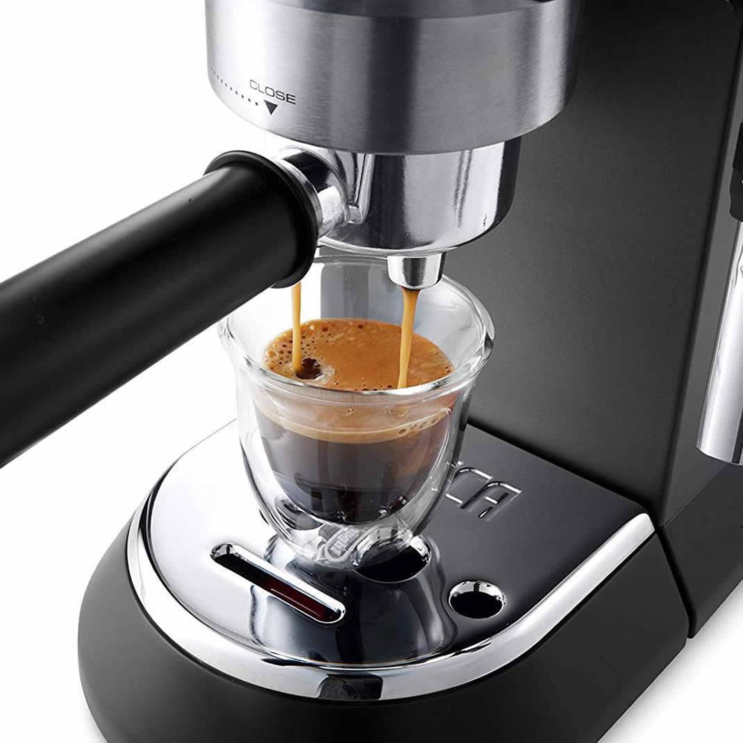 اسپرسوساز دلونگی Delonghi مدل Dedica EC685 مشکی 6 اسپرسوساز دلونگی Delonghi مدل Dedica EC685 مشکی