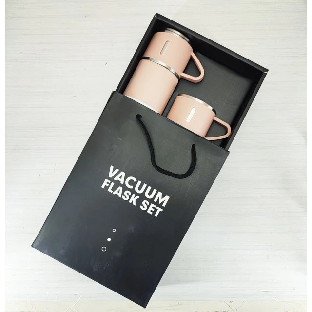 فلاسک کادویی 0.5 لیتری وکیوم Vacuum مدل Flask Set 4 فلاسک کادویی 0.5 لیتری وکیوم Vacuum مدل Flask Set