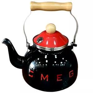 کتری لعابی طرح اسمگ SMEG سوت دار مشکی با درب قرمز گنجایش 2.5 3 کتری لعابی طرح اسمگ SMEG سوت دار مشکی با درب قرمز گنجایش 2.5